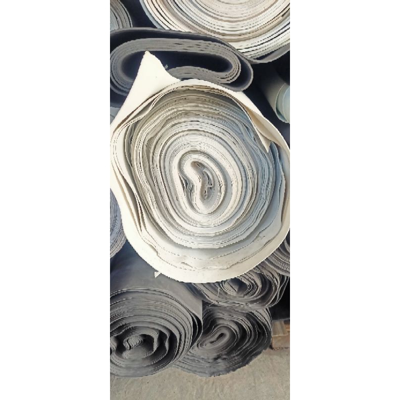 Musangjantan112 Spon Eva/Spon Ati 1Mm L 120Cm X P 220Cm,Spon Ati, Hati, Topi Warna Hitam & Putih