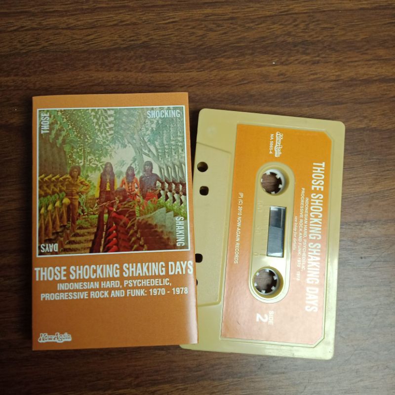 Kaset Those shocking shaking days