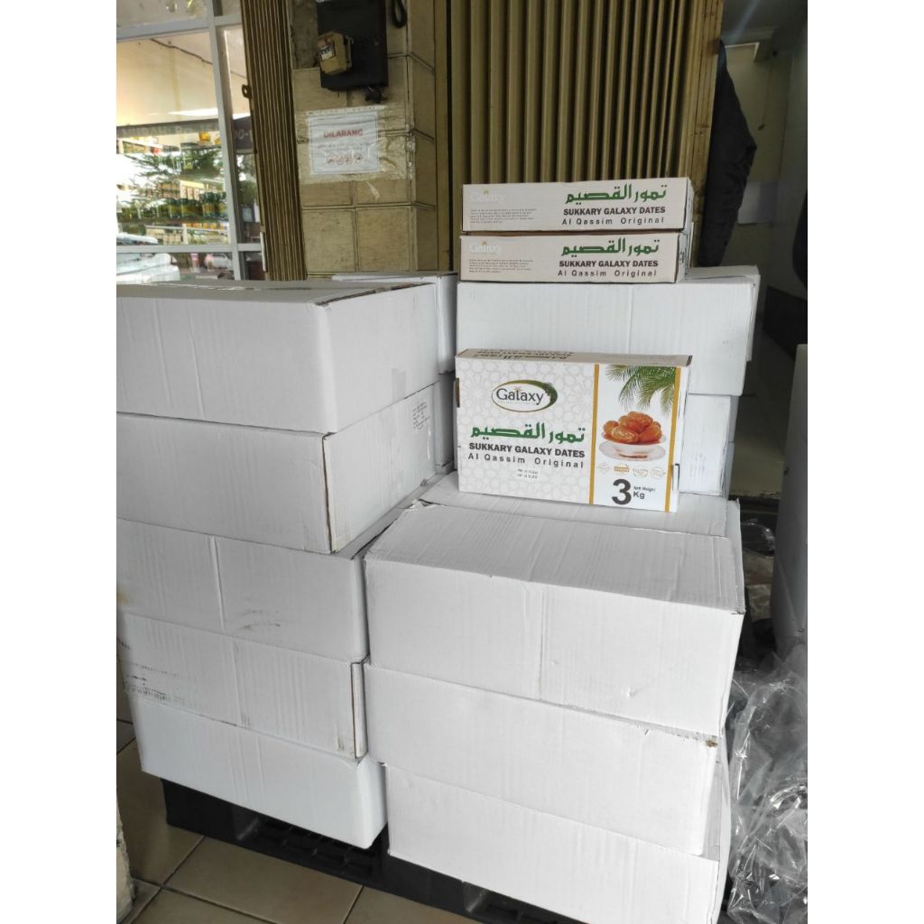 

PAKET BAGI BAGI KURMA SUKARI GALAXY 3KG (PEMB 4 DUS)