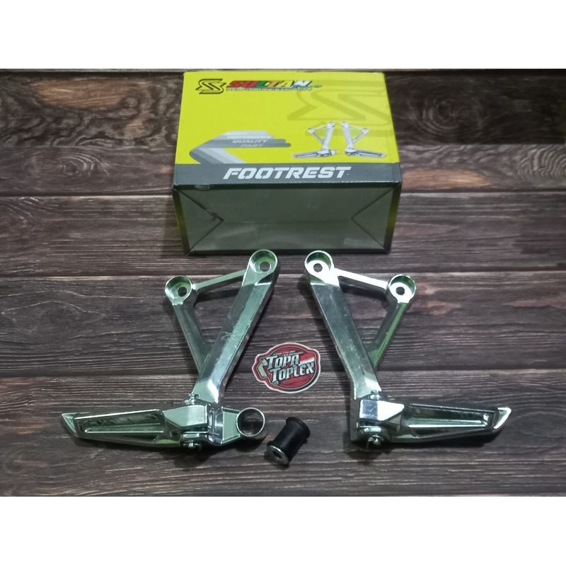 POSTEP FOOTSTEP BELAKANG CB150R K15 DETILE ORIGINAL