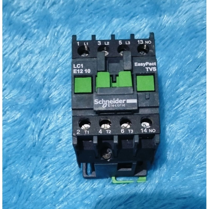 kontaktor  lipe LC1 tanpa overload dan ada overload