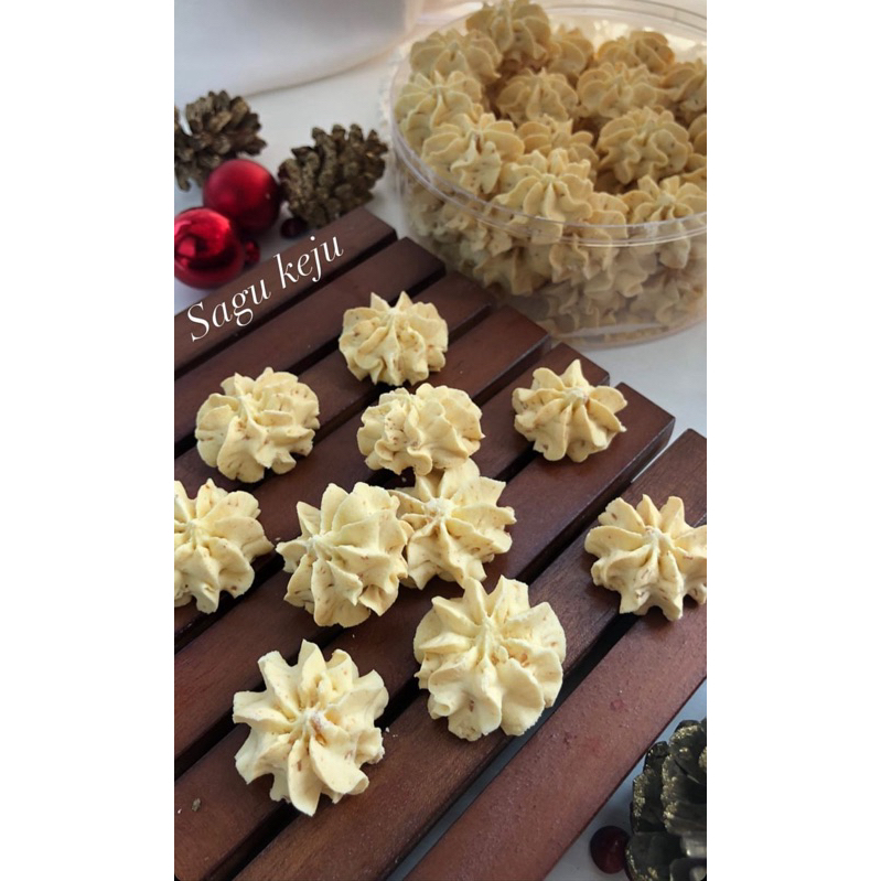 

Cookies Kue Kering Premium Sagu Keju