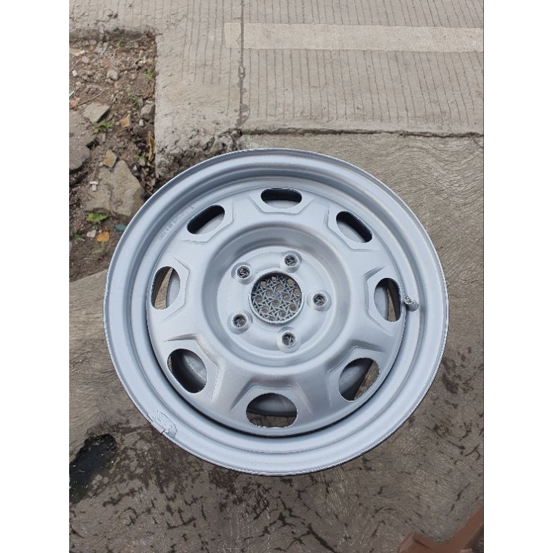 Forsale velg kaleng daihatsu taruna R15 5×114 original