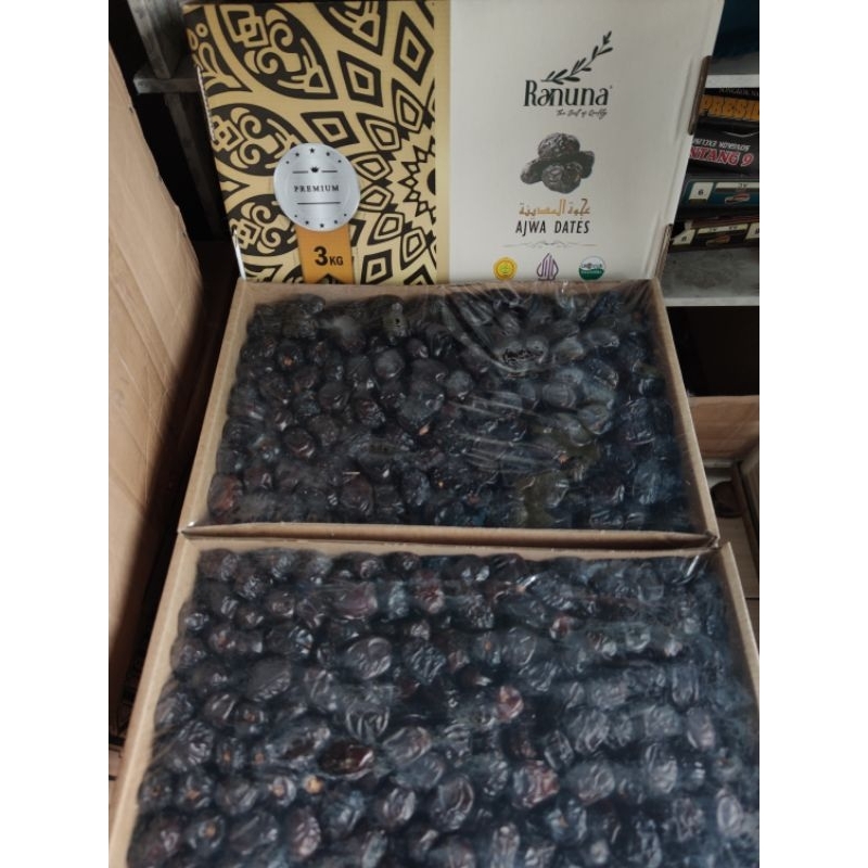 

kurma ajwa ranuna premium 3kg ajwa madinah kurma azwa