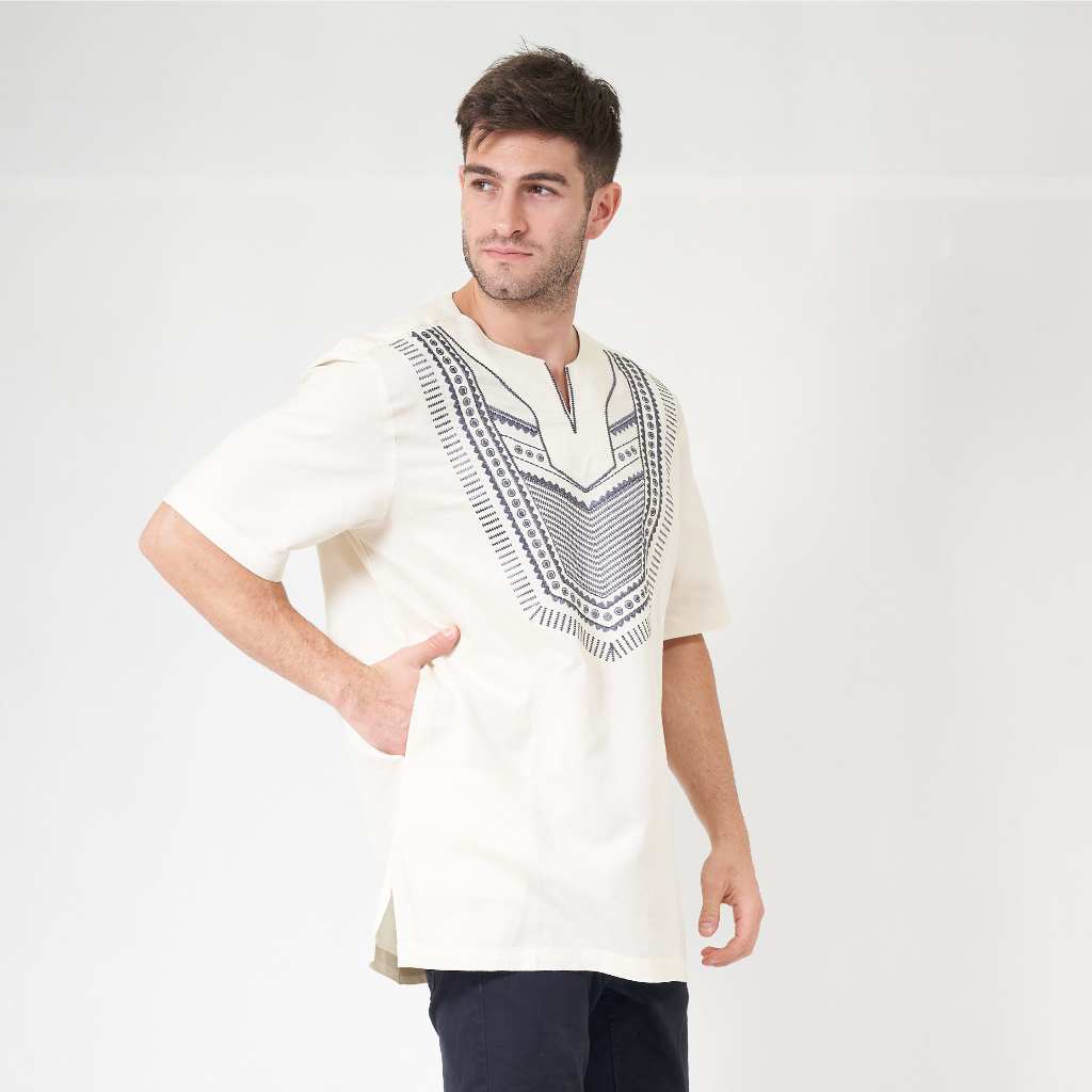 Koko Preview Pendek Cream Radmila LIM by Itang Yunasz 1540