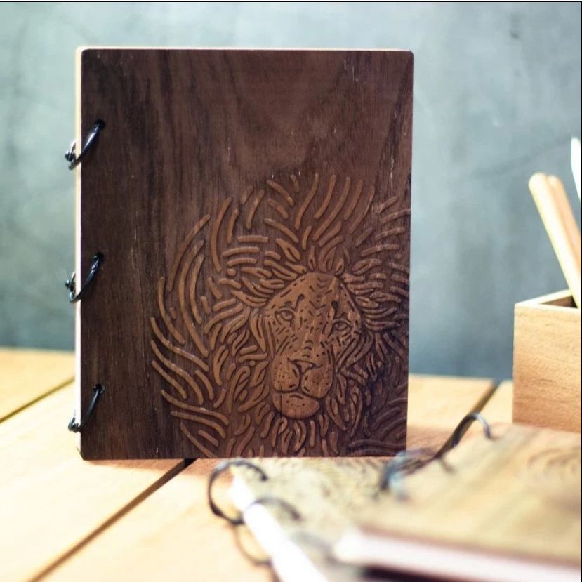 

Wooden Notebook - Leo