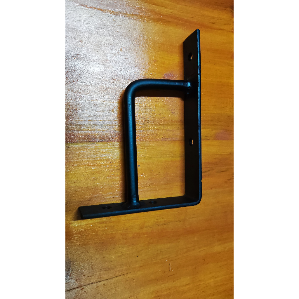 bracket besi rak dinding