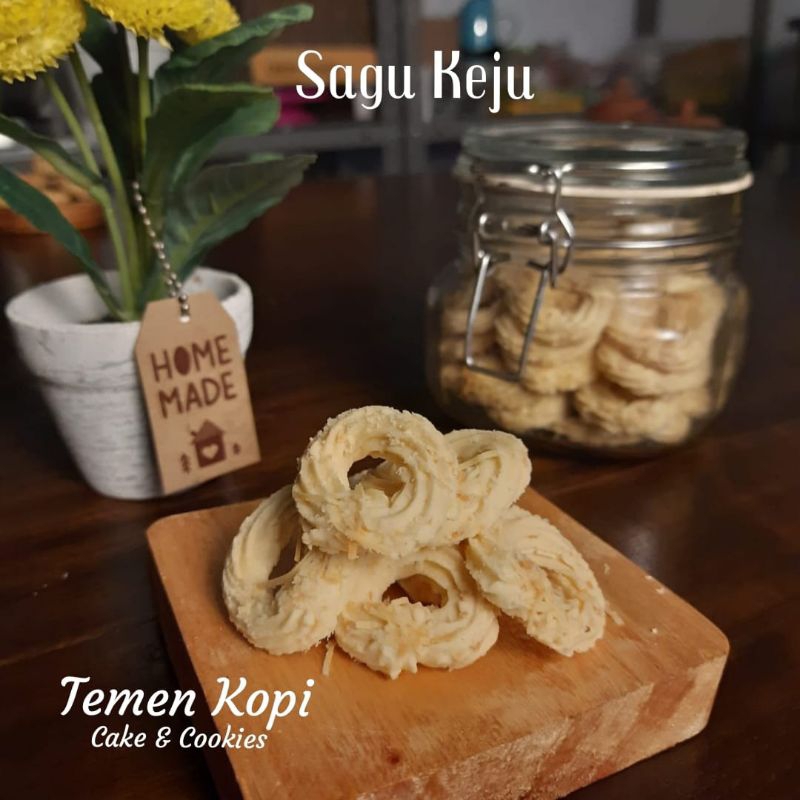 

Temen Kopi Sagu Keju