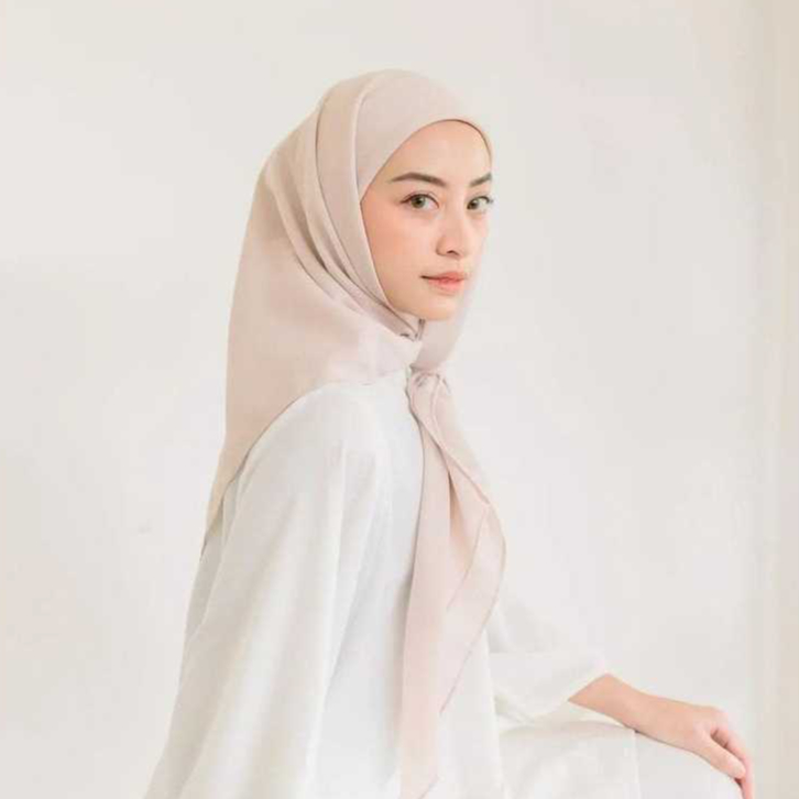 Hijab Segi Empat Instan/Hijab Segi Empat Inner Ceruty/Hijab Instan Inner