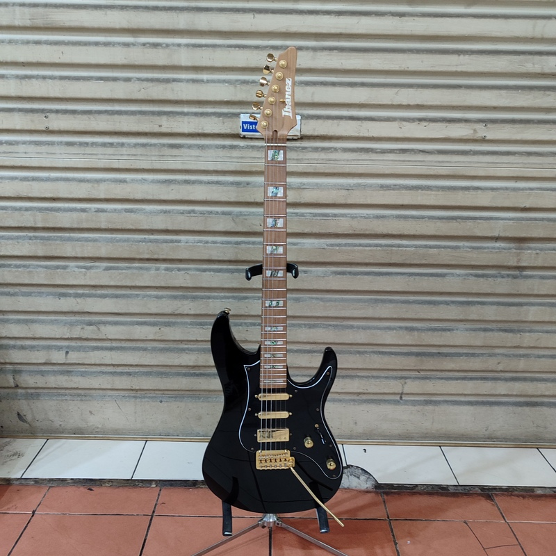 Ibanez THBB10 Tim Henson Signature Original Premium Series Second Like New