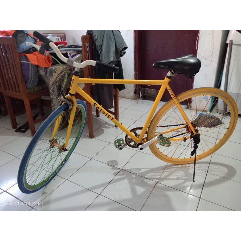 sepeda fixie united soloist siap modif