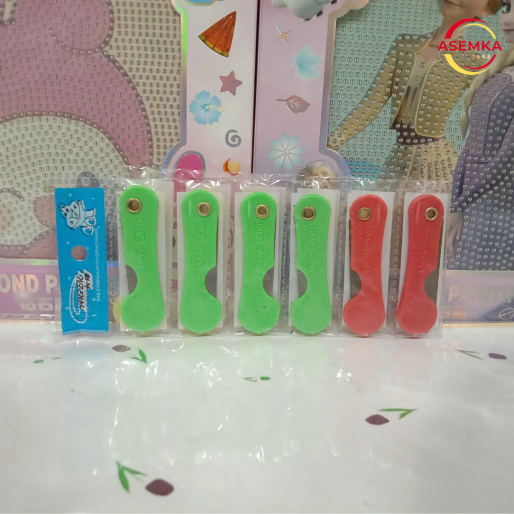 

Cutter Lipat Mini / Foldable Knife / Alat Bantu Potong Kertas Plastik Perlengkapan ATK Sekolah Kater Kecil Untuk Unboxing Paket - Cutter Lipat Mini 1lusin/12pcs