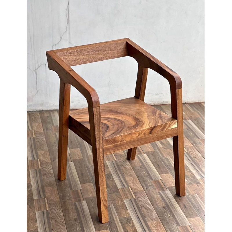 Kursi makan trembesi / kursi Cafe / kursi trembesi robot