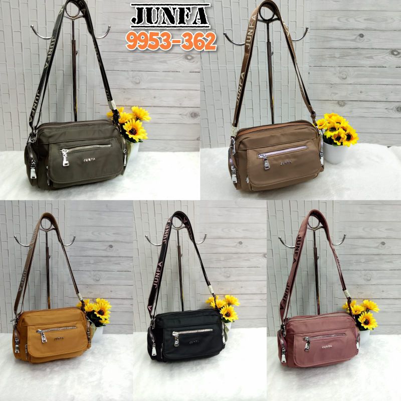 Tas wanita selempang junfa mini bahan parasut 9953-362