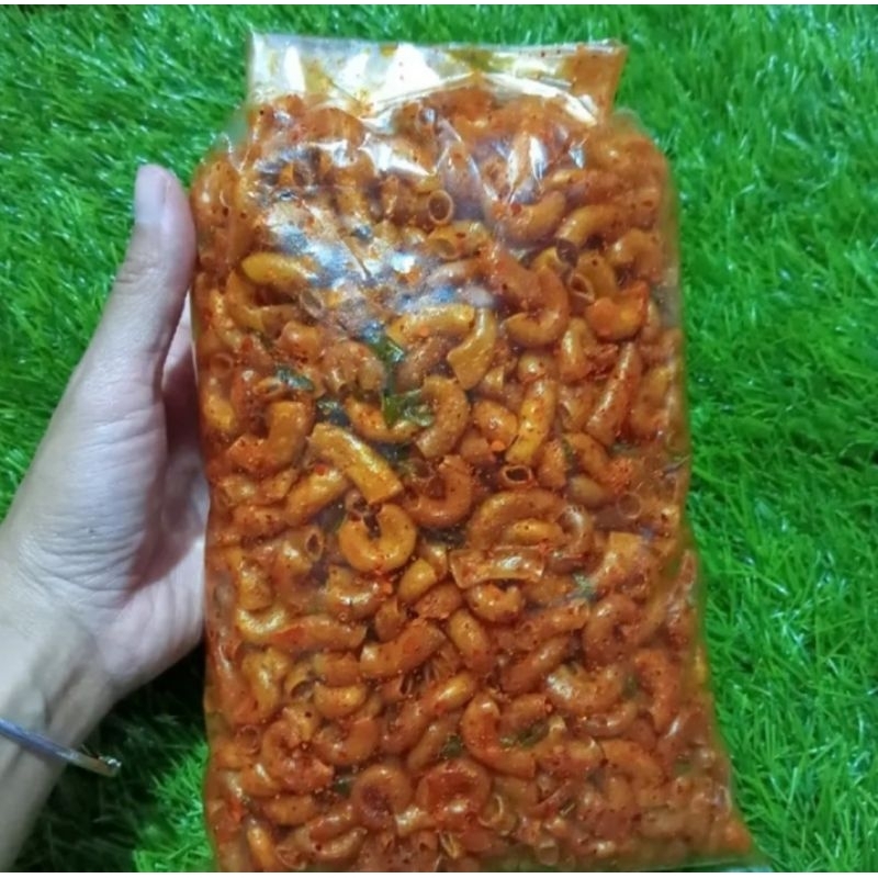 

makaroni kuning/seblak kering/bantet isi 250g