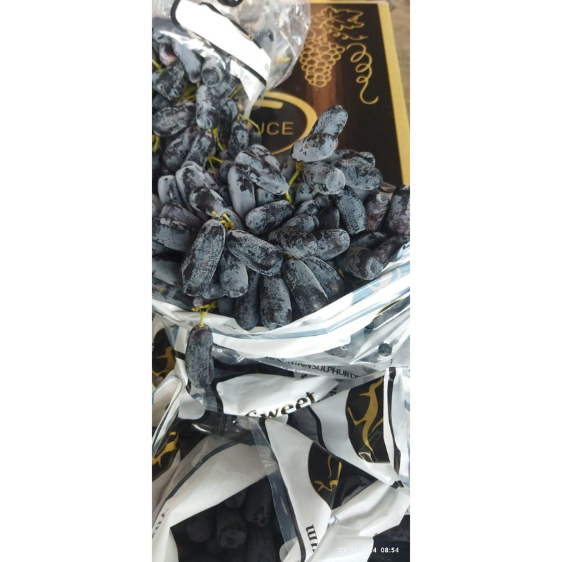 

anggur jari 1 bok isi 10kg