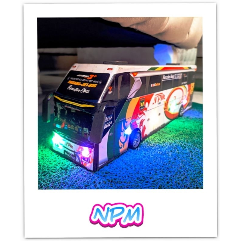 Miniatur Bus Telolet Basuri Remot Control (RC) Gratis Lampu