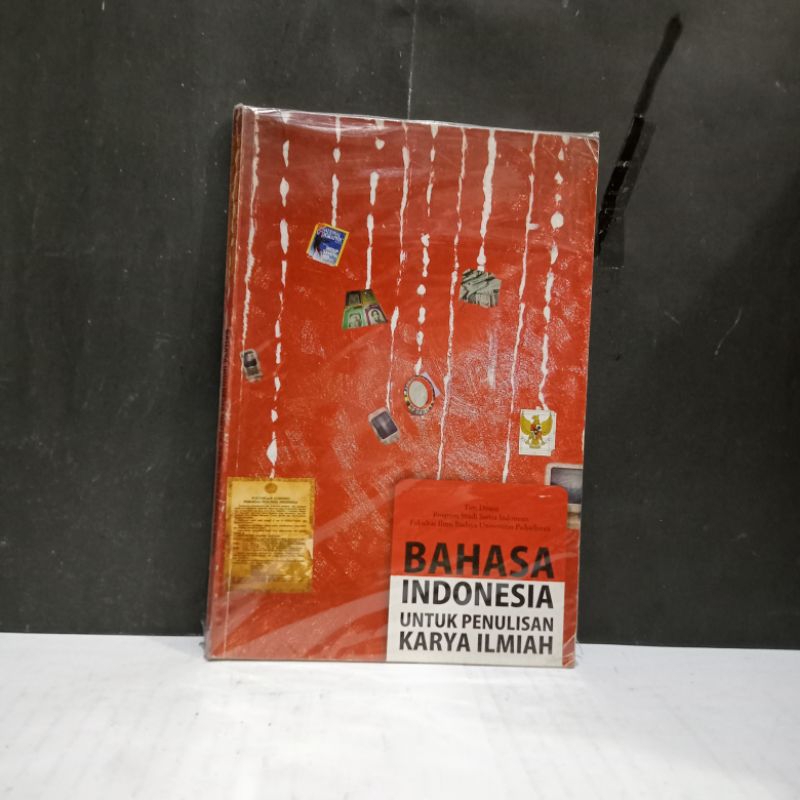 

Buku Bahasa Indonesia Untuk penulisan Karya Ilmiah