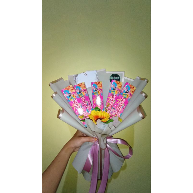 

BUKET SILVERQUEN BUKET HIJAB BUKET SNACK BUKET ROKOK BUKET KOPI BUKET BUNGA BUKET BONEKA