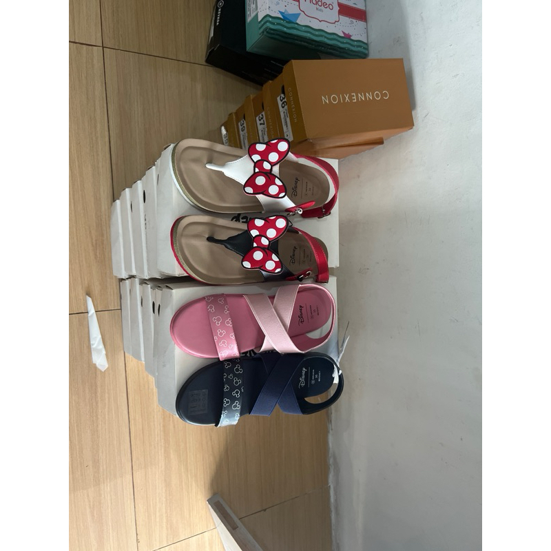 SANDAL JEPIT TALI MERK NEVADA DISNEY ORIGINAL