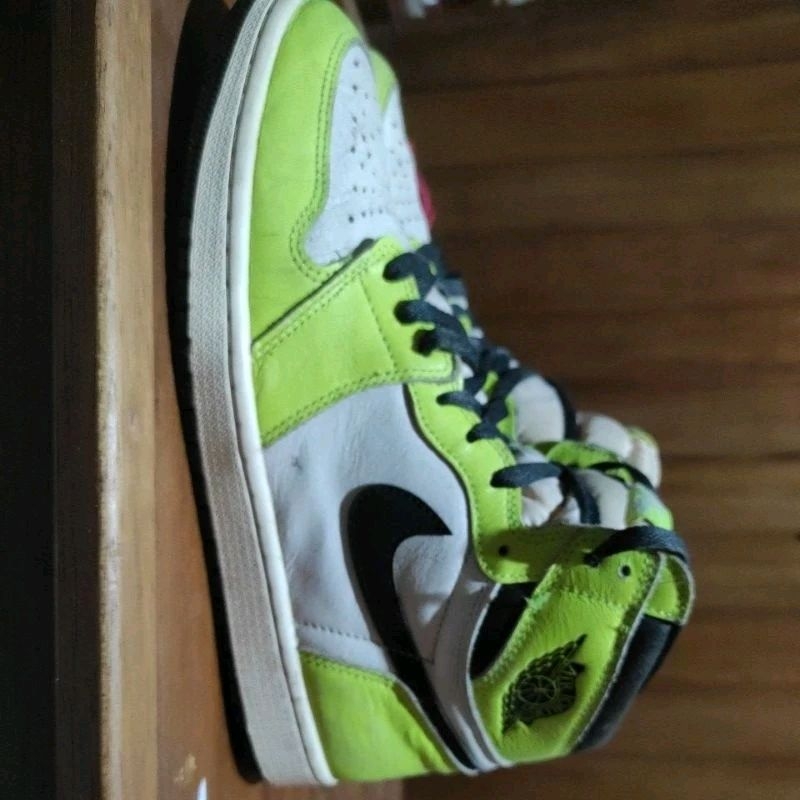 aj1 retro visionaire RARE UPC✅