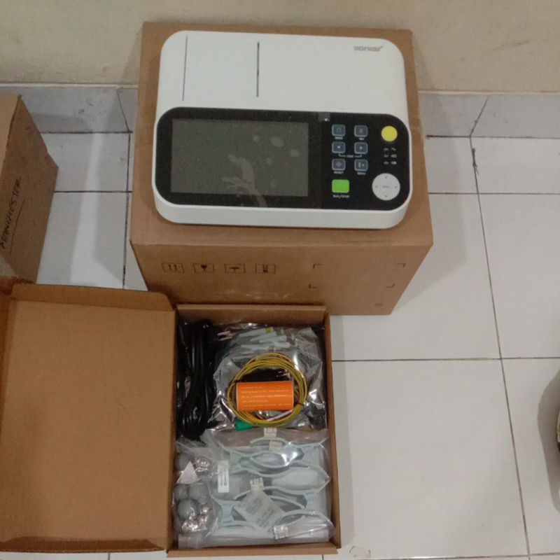 ECG 3 Channel Yonker / EKG 3 Channel Yonker