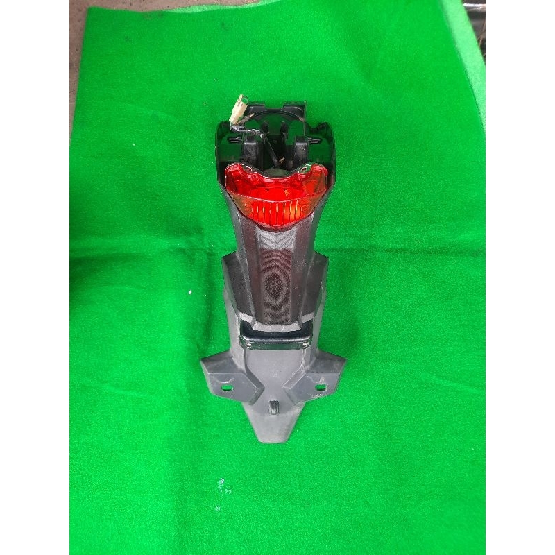 spakbor belakang honda CRF 150 original