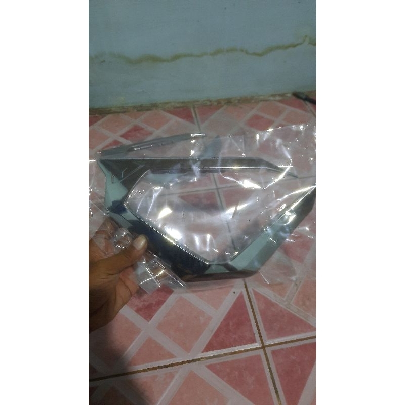 GARNISH CHROME RADIATOR VARIO 125 150 2018-2023 LED NEW (VARIO 125 150 2015-2018 LED OLD JUGA BISA) 