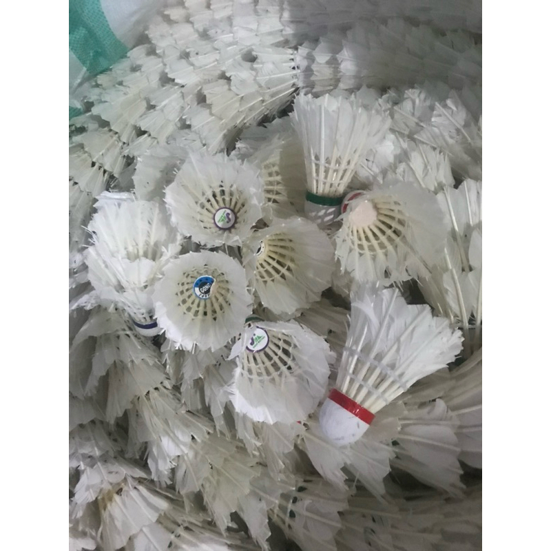 Limbah Shuttlecock (Harga 12pcs)  / Kok Badminton (Bulutangkis) Bekas Pakai