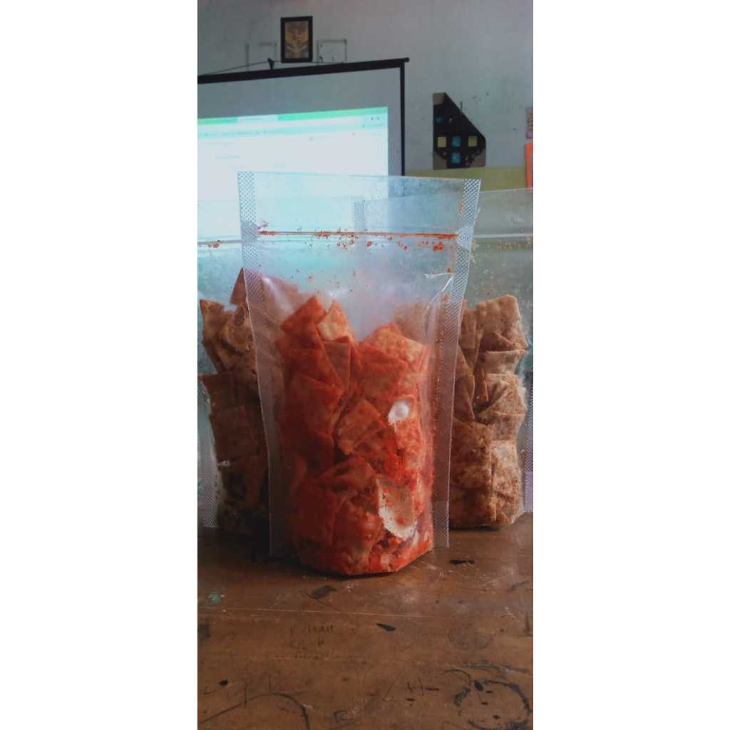 

keripik pangsit all varian