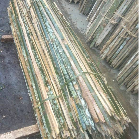 penyangga ajir tanaman rambat ukuran 210 cm siap pakai