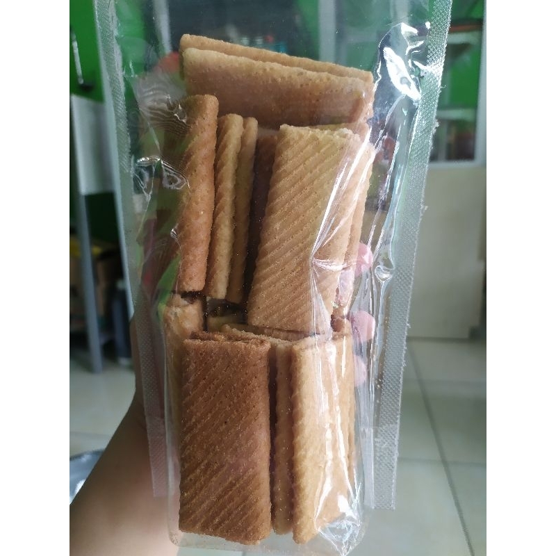 

Semprong dompet kemasan 250g