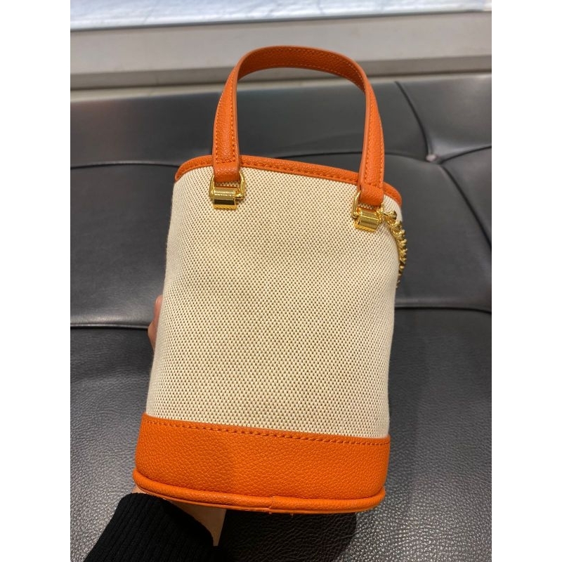 Bucket Bag Charles & Keith Original Sale 