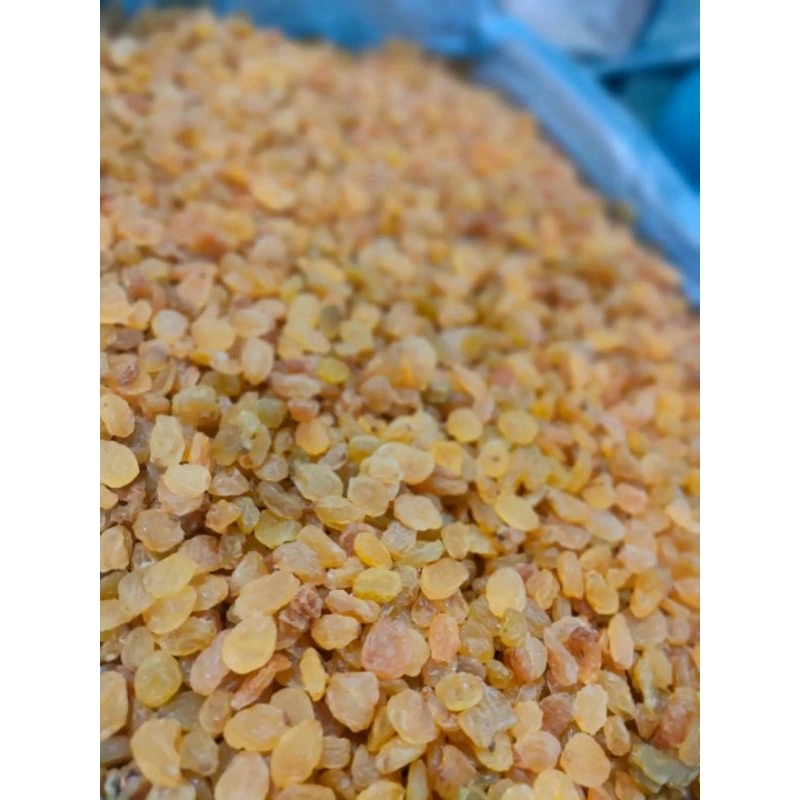 

KISMIS ASAM MANIS /KISMIS ARAB ASAM MANIS - 500 GRAM