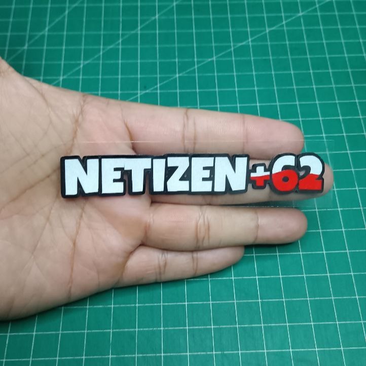 

Cutting Sticker Netizen +62 stiker ukuran 10x1,6 cm