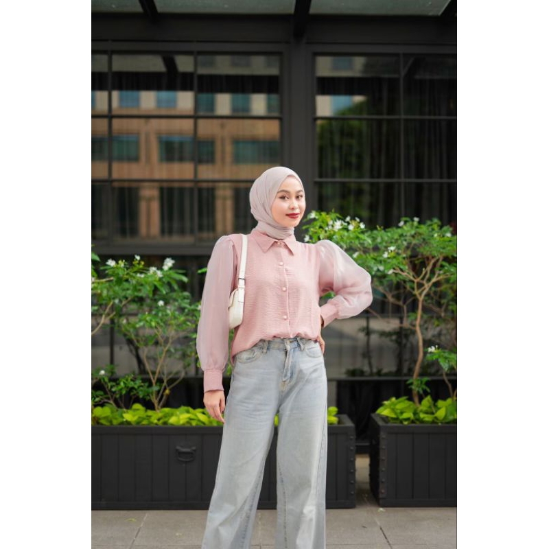 arummi top puffy size normal/kemeja balon organza