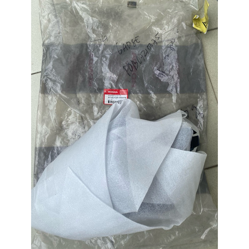 FENDER FR(AF BK MT) - 61100KZR600AFB