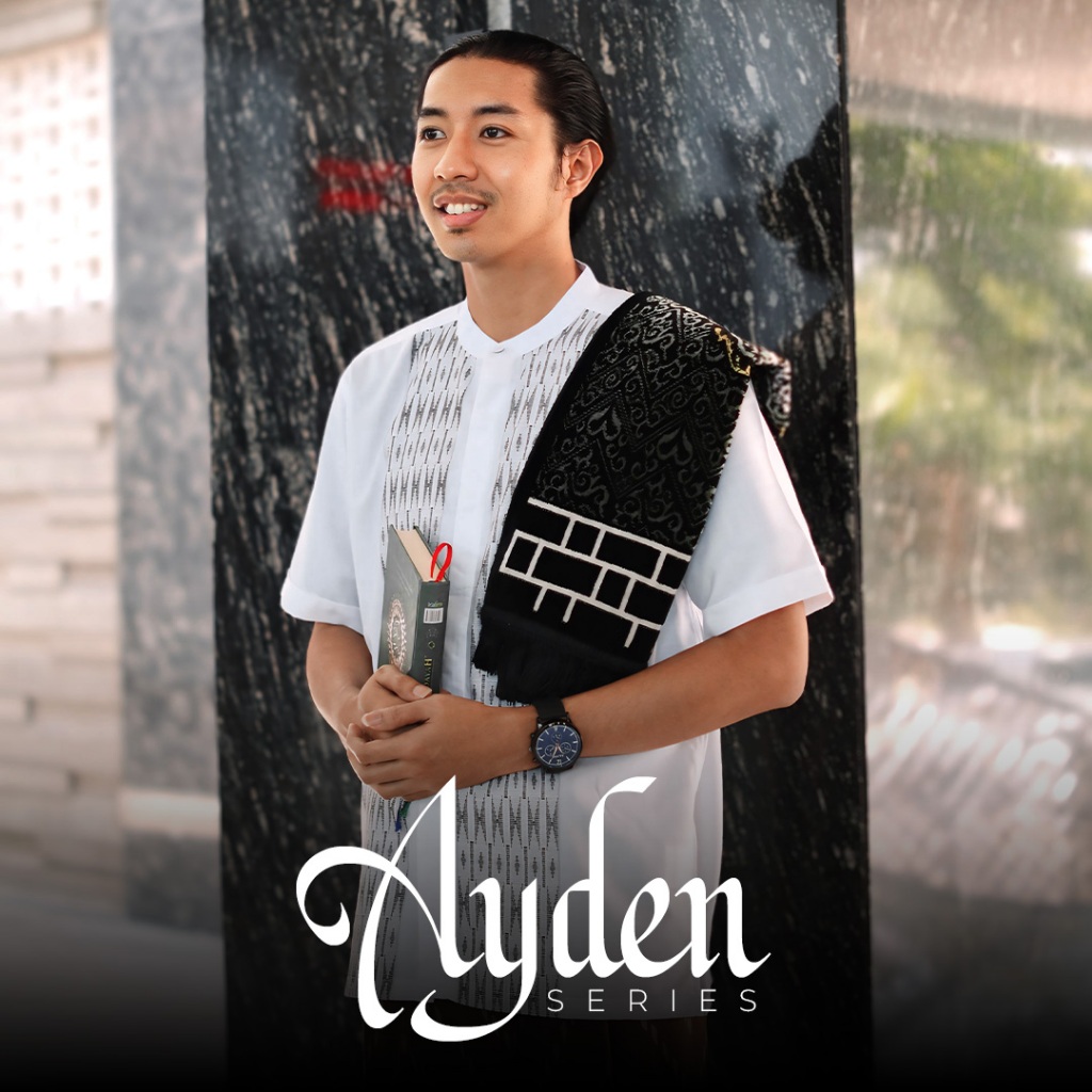 RGB Kemeja Koko Motif Lengan Pendek Ayden Series Putih RHMP6701417