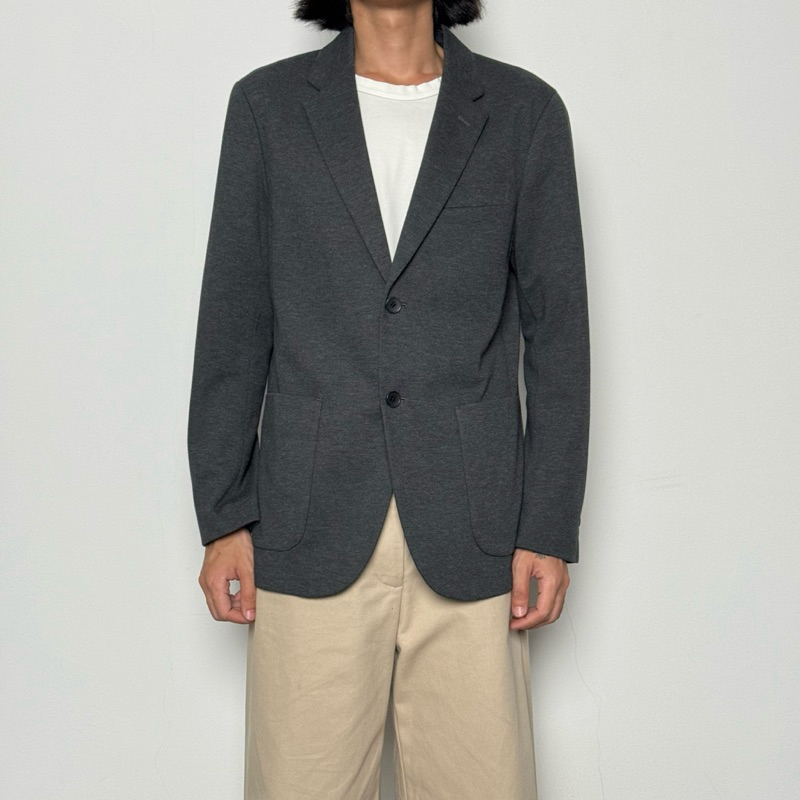 uniqlo grey blazer