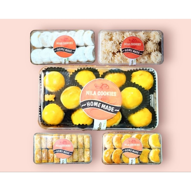 

Kue Kering Premium Nastar - Keju - Kue Kacang - Putri Salju - Sagu Keju