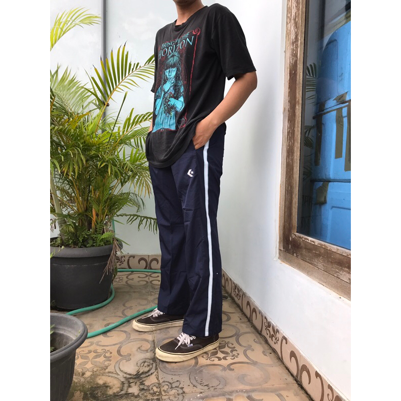 celana converse parasut