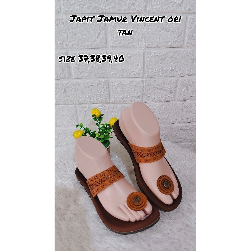 Sandal Vincent Ori (Japit jamur tan)