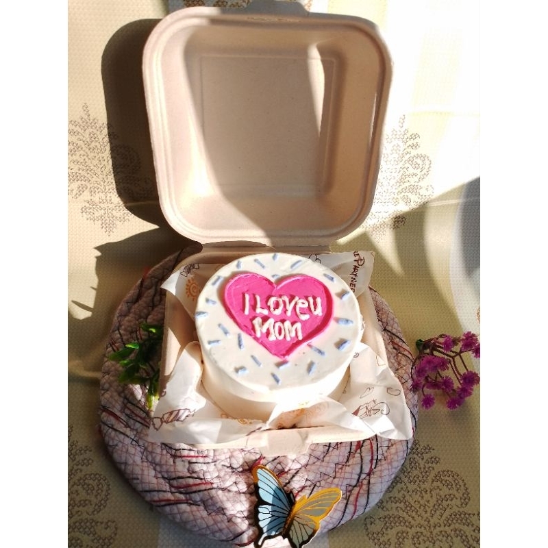 

cake bento (Korean cake) 10cm Base: spongecake natural *baca deskripsi sebelum pembelian*