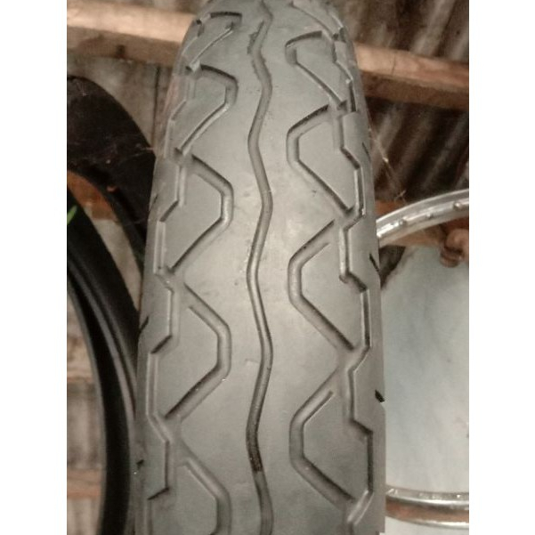 BAN MOTOR RING 18 UKURAN 300/100/90-18 bisa requst