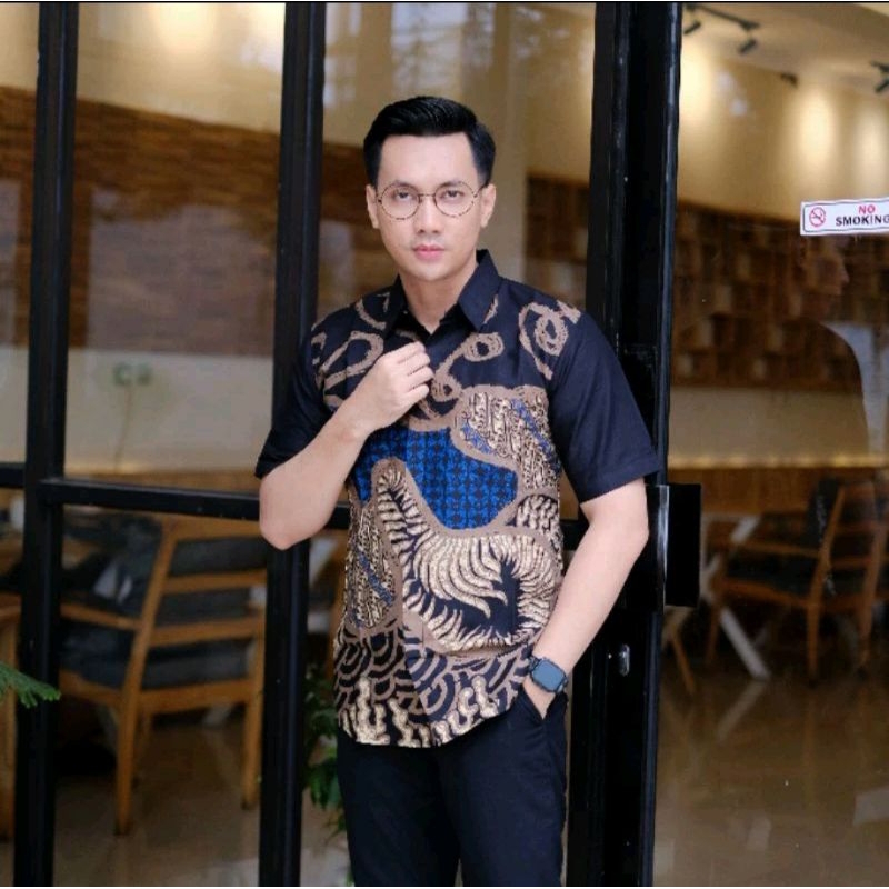 Kemeja Batik Pria Original Slimfit Motif Abstrak Baju Batik Pria Lengan Pendek