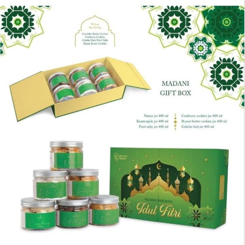 

Holland Bakery Madani Gift Box Eid Mubarak Hampers Idul Fitri 2024