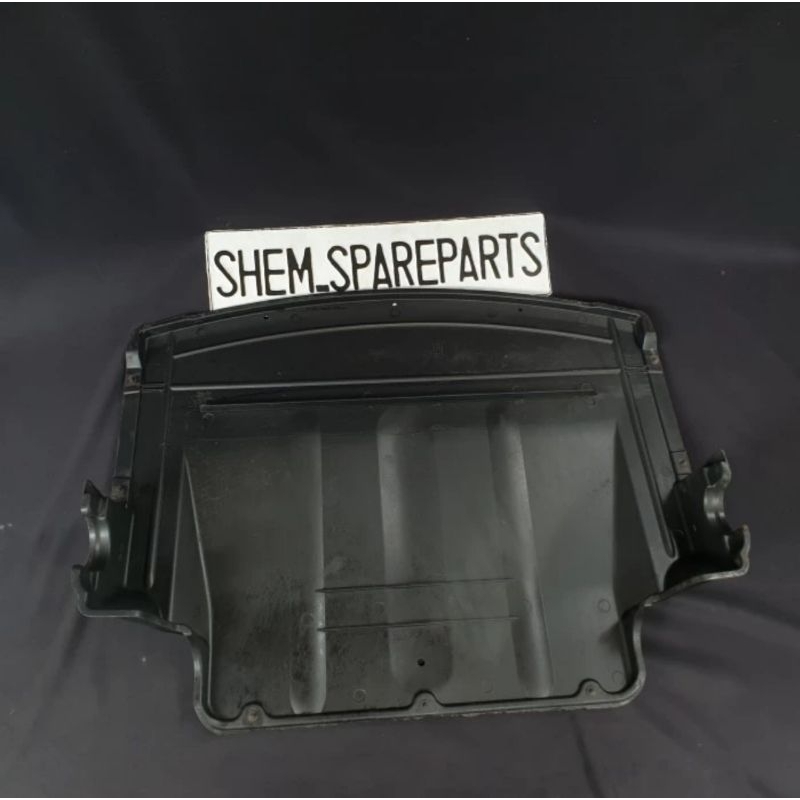 plastik cover bawah mesin engine original BMW E46 thn 1999 - 2004