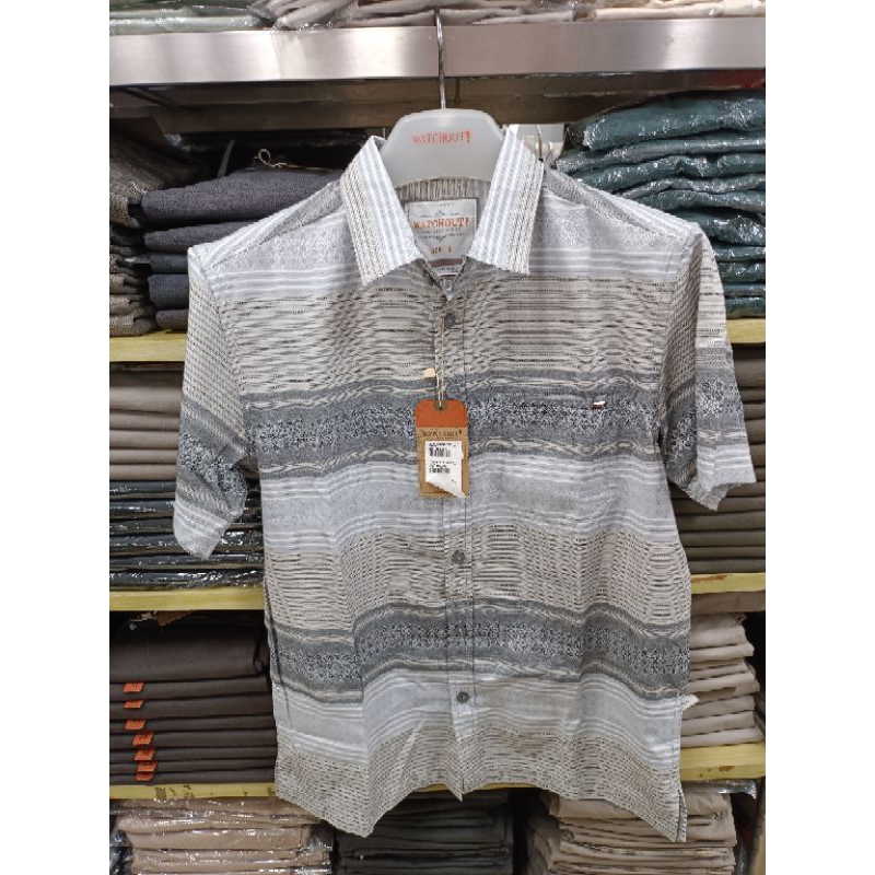 watchout kemeja pria lengan pendek