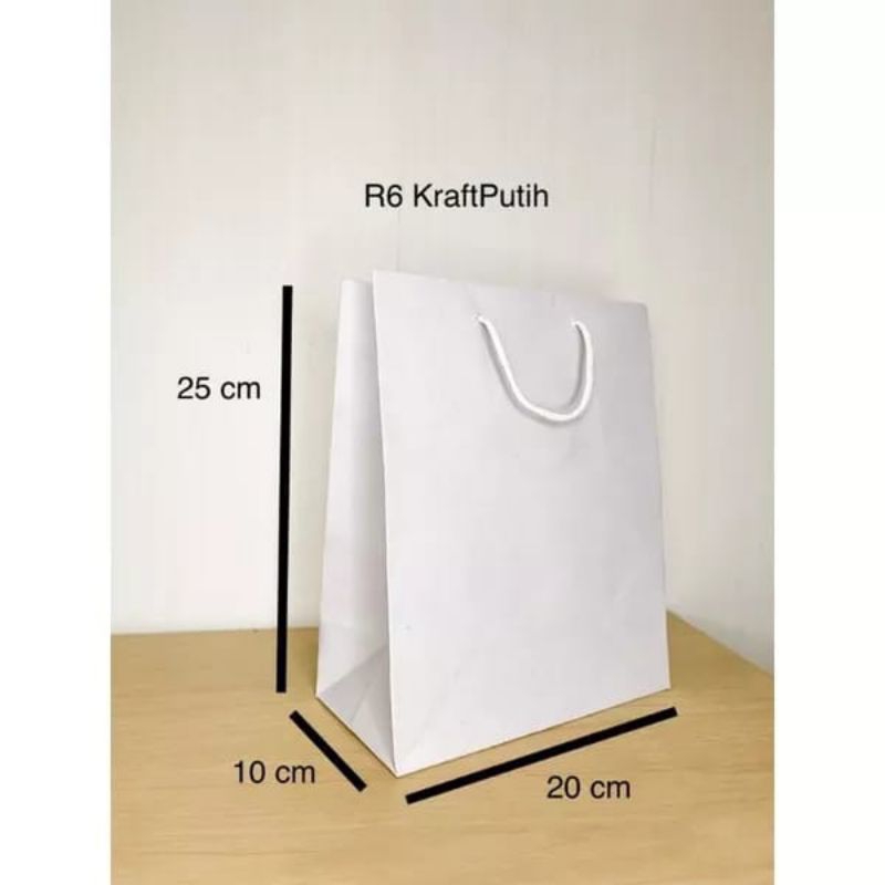 

paperbag R6 putih polos ukuran 20×10×25
