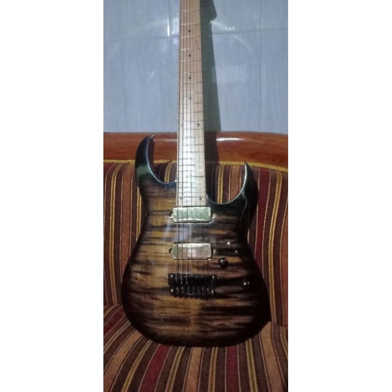 GITAR ELEKTRIK IBANEZ RG CUSTOM 7 STRING(7senar)